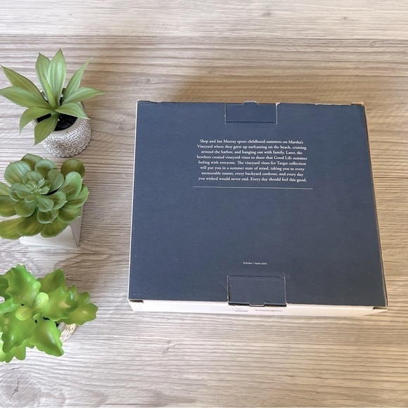 VINEYARD VINES jumbo inflatable beach ball 30" NIB - Picture 6 of 12